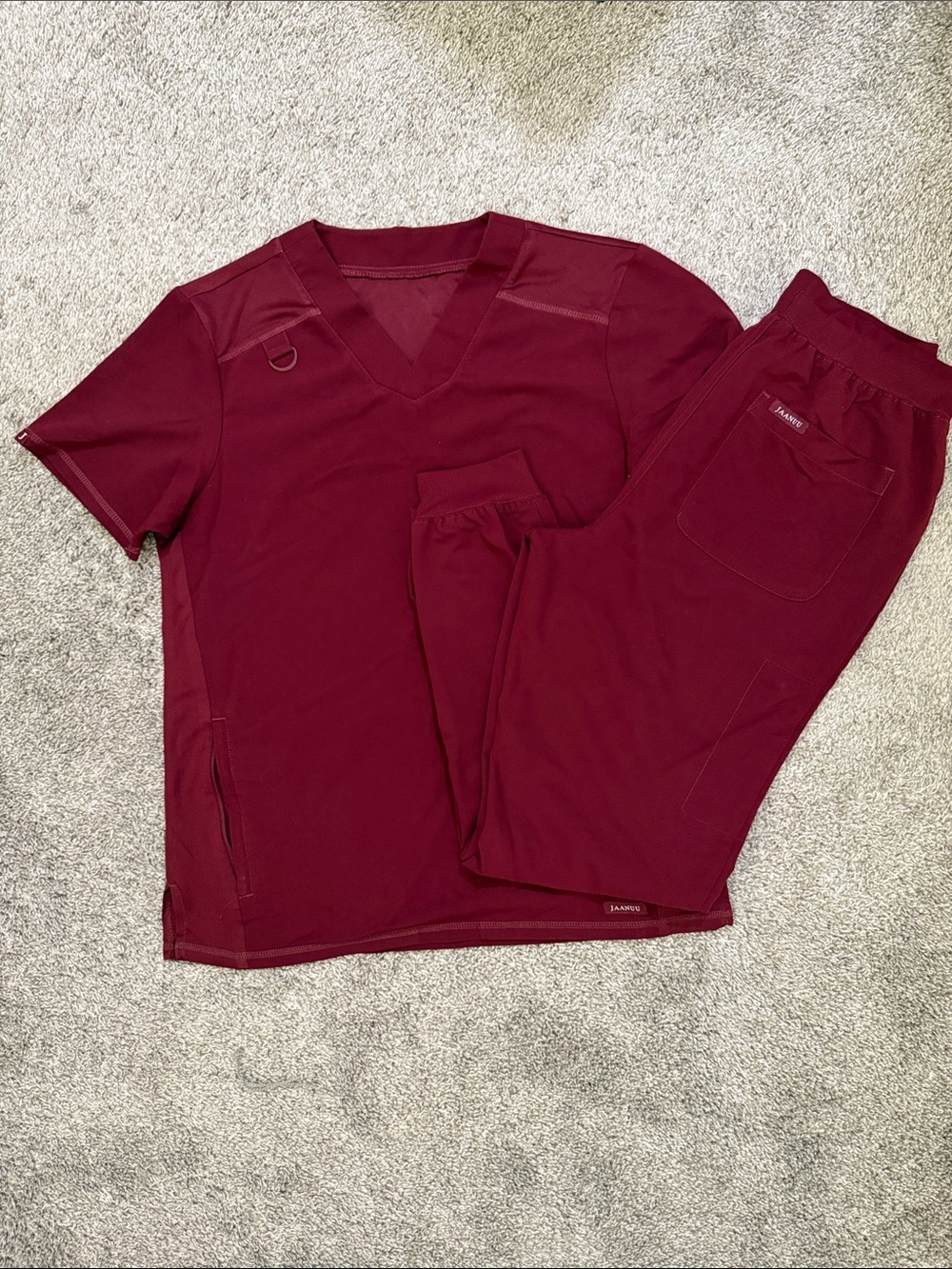 Maroon jogger scrub set Set - Brand: Jaanuu